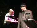 Palmieri, conocido por su poder carismático e impulso innovador, tiene una carrera de más de 50 años como dirigente y maestro de orquestras de salsa y jazz latino. Con una trayectoria discográfica incluyendo 36 títulos, Palmieri ha sido galardonado con nueve Premios Grammy. Recibió su primer Premio Grammy en 1975 por su producción discográfica 