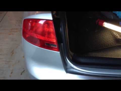 Audi B7 A4 – DIY: Outer Tail Light Bulb Replacement