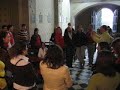 coro tomas luis de victoria de salamanca cantando el alma redemptoris mater, en la iglesia de lourdes en argentina.