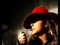 http://carnepracanhao.sapo.ptmaking of/demo da série carne pra canhão. Projecto pioneiro em Portugal que usa os novos média como suporte da série, nomeadamente internet e TV móvel.http://labs.sapo.pt/ua/cpc^^ler blog para acompanhar desenvolvimento^^
