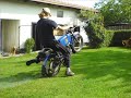 Vrdy-Blbnut� na dvorku