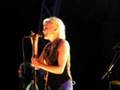 Eva Dahlgren forgets the lyrics!