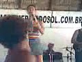 V�a dan�ando na barraca Am�rica do Sol