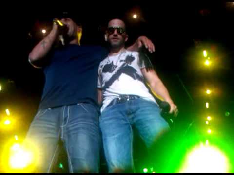 Yandel y Yomo en el Festival Aragua 2011 (1/12/2011) -