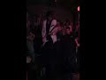 Takashi Kato (Skapara) tocando fuera del escenario en BCN