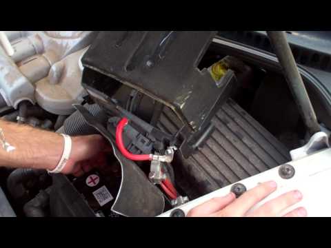 how to change a vw beetle battery