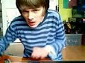Re: Andy Mckee - Guitar - Drifting - www.candyrat.com