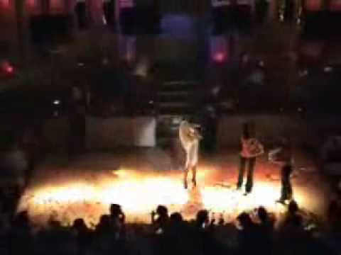 Paola Live