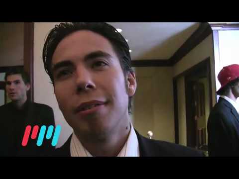 Apolo Ohno - http://blog.playmakermobile.com.