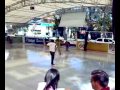 NIÑO PATINANDO MORELIA