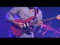 Rik Emmett plays Clapton
