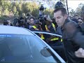 l'�quipe de france et la f�d�ration fran�aise de football ont v�cu un week-end hallucinant: au lieu de pr�parer le match vital de mardi, la vie des bleus a �t� rythm�e par le renvoi de nicolas anelka et une gr�ve des joueurs � l'entra�nement pour le soutenir. mardi, face � l'afrique du sud, pour son dernier match du groupe a, l'�quipe de france jouera pourtant sa survie dans ce mondial-2010 aux allures de cauchemar sans fin. retour sur les �v�nements de la journ�e. dur�e: 02mn22
