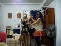 ESTO ES .. CHICAS ME MEO !