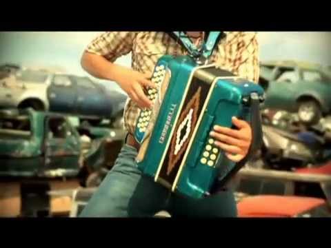 0 Video musical de Implakable Porque Yo