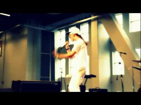 Sessions Songs: Expos Fitted by Lyricz