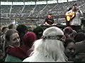 before the match between baltimore oreals and the national cuban baseballteam we did a great show to entertain the crowd on the way to their seats.......