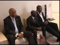 le pr�sident ali bongo ondimba re�oit le fran�ais teddy riner, champion de judo, dans le cadre de la nuit des arts martiaux.