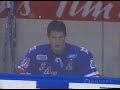 Lee Salters hits Victor Oreskovich Lee Salters hits Victor Oreskovich