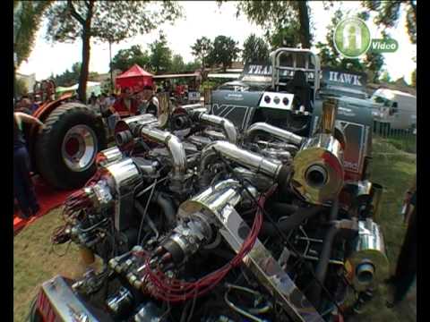 Traktorpulling - 200 LE kateg�ri�ban arany�rmes Valtr�val