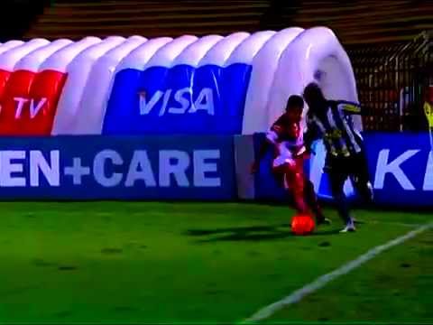VIDEO: Briljante actie Seedorf, maar helaas geen goal
