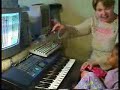 3-year-old Michelle plays piano and sings Solfeggio 3-year-old Michelle plays piano and sings Solfeggio
