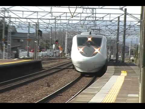 特急サンダーバード 北陸本線 粟津駅通過 683系