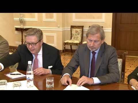 Președintele Igor Dodon a avut o întrevedere cu Johannes HAHN