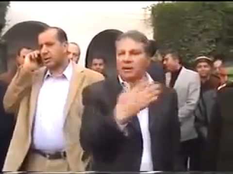 مقاطع الفيديو المنشورة بواسطة قوائم العار لتوثيق اسماء المحرضين ضد الثورة للتاريخ مدير امن دمنهور يتوعد الشعب بقطع 34