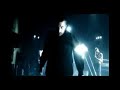 Video k písni Peruť z alba Svit (2006). Kamera, střih, režie Kráva (krava.net)Speciální díky Láďovi M. za zařízení příbramského divadla, kde probíhalo natáčení.Czech hardcore-crossover bandOfficial YouTube channel:http://uk.youtube.com/user/theswitchczechOfficial web site:http://www.theswitch.czBandzone.cz:http://bandzone.cz/theswitchtext:Mizíš mi v rohu - slavím smrtLesy páchnou bez hlasuVítám objetí slzPodlehni, skoč z útesu!Bílá bolí když jsi levnáRuce tvrdý uřežuUž jen visí, zíráUrčím další oběť snu Křídlo lepíš na patuProdej půst - sním krev pakStrach jde na krásuProč? Krotíš se snad? Bez směru teče sklo ulicíDívej, brodím se rád!Vyzbrojme stíny municí.. na strach budou si hrát! Oči v soli neuspíšZas Ti tleskám - rituál..Bez dechu smrt nevidíšPeruť objímám! Bouráš zdi pro názvyS nimi Tě pak seznámímTeď když vidím plody..Boha zastav, odcházím. Jeskyni vídám za běhuTvé jméno biju dálBez stínu tajně si prominuObloha -- žiju - jsem sám!