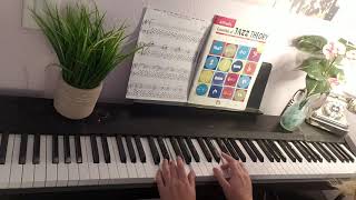 Piano Minute Lesson (Beginning/Intermediate levels