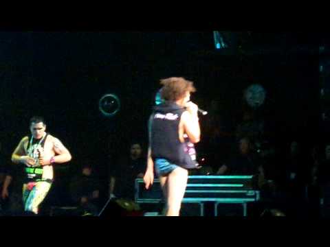 REDFOO of : I'm sexy & I know it m