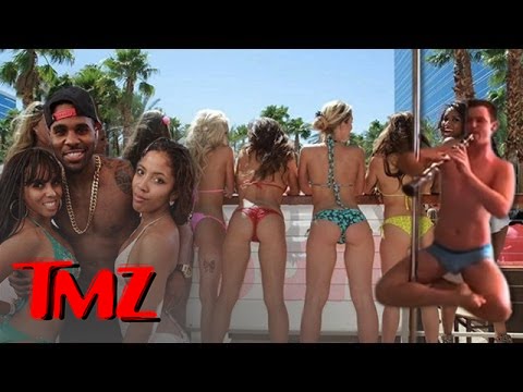 jason - Watch the full original video here: https://www.youtube.com/watch?v=nKfFWcLCLJw Jason DeRulo has an addiction, and that addiction is ass! He took photos at 'Rehab' in Las Vegas, a crazy pool...