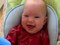 funny baby-girl skrattande flicka
