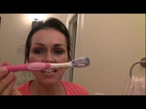 how to clean your face with a lemon