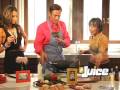 Wok Star Eleanor Hoh shows Plum TV, Katrina Campins & Hardy Hill how to Cook Like a Wok Star! Hardy frys up a delicious, sizzling shrimp and snow pea in her cast iron wok in minutes! Visit wokstar.us to see how you can Cook Like a Wok Star!