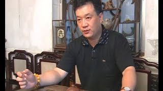 古代艺术品收藏家、鉴赏家王震宇被广州市电视台经济栏目独家采访。