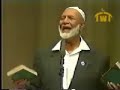 الشيخ أحمد ديدات يثبت تحريف الكتاب المقدس بطريقه مضحكه