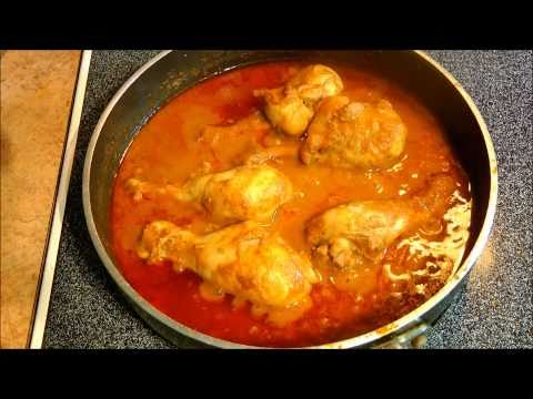 kolhapuri - Marinated chicken cooked in spicy, tasty Kolhapuri gravy. For detail recipe visit http://www.madhurasrecipe.com/non-veg-curry/Kolhapuri-Chicken Subscribe to ...