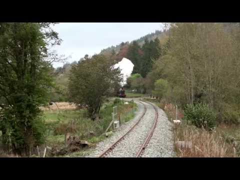 how to get to llangollen by train