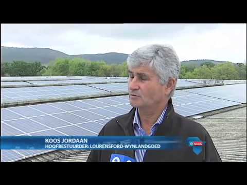 Wynplaas kies sonkrag/ Wine farm chooses solar power Wynplaas kies sonkrag/ Wine farm chooses solar power