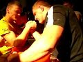 Tomek Szewczyk uczy mnie armwrestlingu