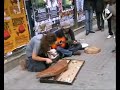 naqoyqatsi-sokak-performans-2-.html