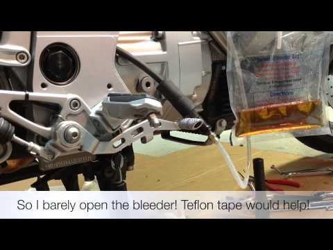 how to bleed a clutch on your own