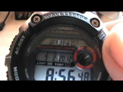 Casio WaveCeptor WV200A Atomic Radio Watch