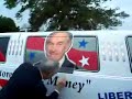 Ron Paul limo (part 2 of 2) Dr. Paul sign the limo