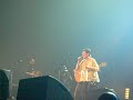 louise ebrel et jean charles guichen (guitare) sur sc�ne avec red cardell devant 6000 personnes. fest noz de yaouank parc des expositions � rennes le 22 novembre 2008.