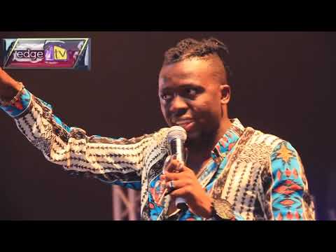 Akpororo throw shade at zlatan on stage