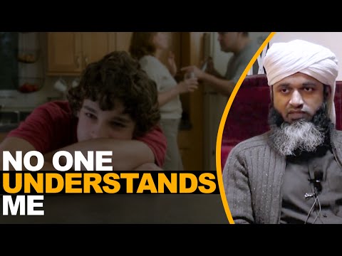 Shaykh - No one understands me | Full lecture Shaykh Hasan Ali This is a one of a kind lecture, which should be watched by everyone. Many problems with the youth we s...