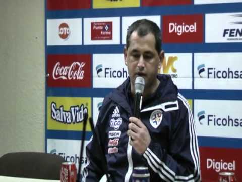 Conferencia del DT Francisco Arce, luego de la victoria de Paraguay ante Honduras, por 3 a 0 en el estadio Metropolitano