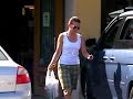 Sex and the City Actress, Kristin Davis out Shopping